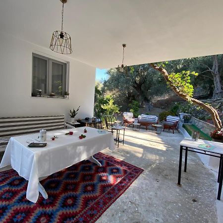 Apartamento House With Beautiful Garden In Plomari Exterior foto